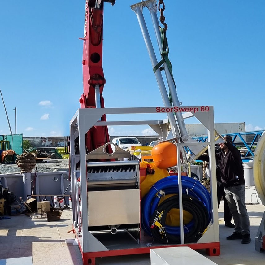 https://www.oilspillresponse.gr/wp-content/uploads/2024/11/ScorSweep-60-Oil-Recovery-Skimmer-Package-2.jpg